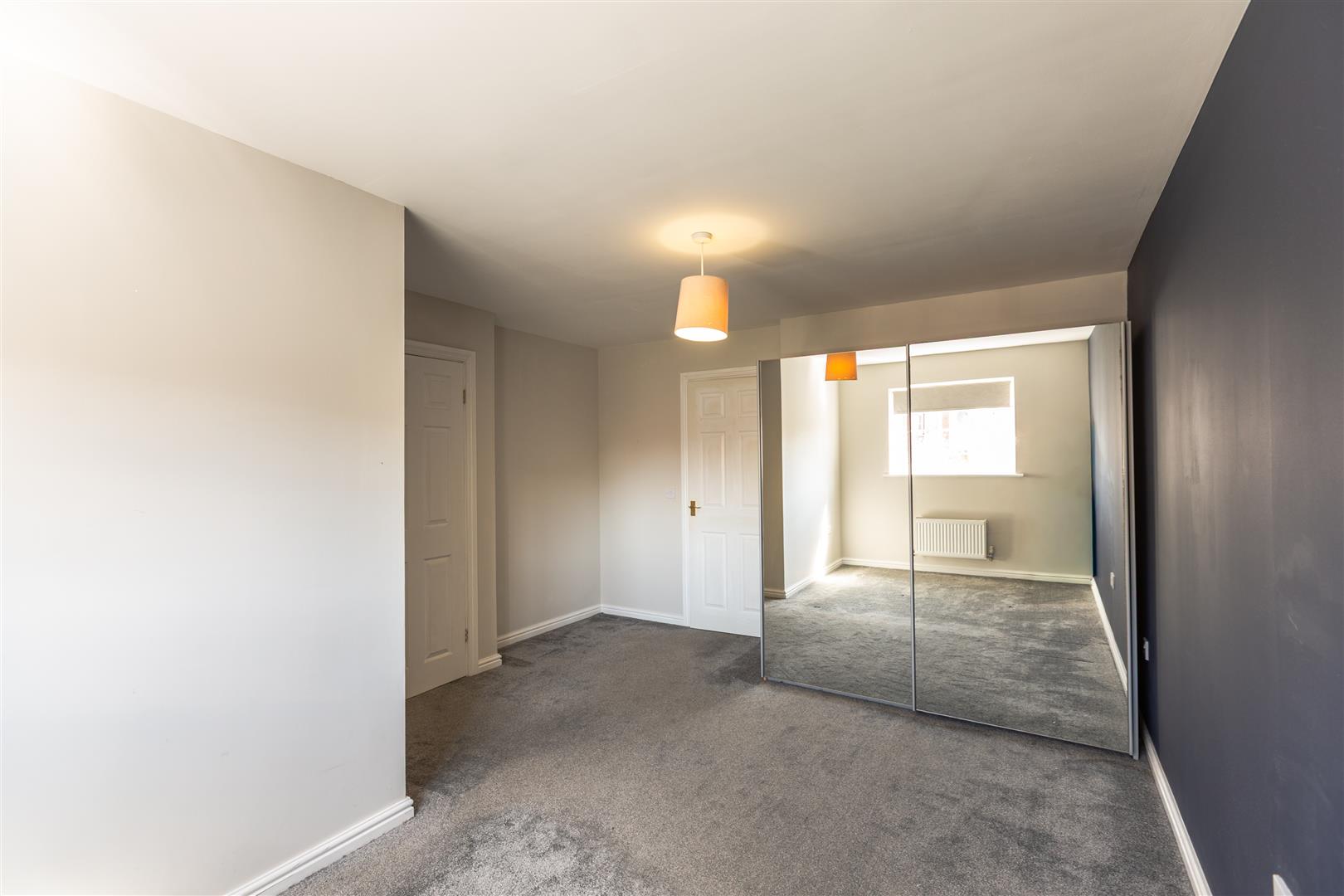 Pant Bryn Isaf, Llwynhendy, Llanelli, SA14 9EJ